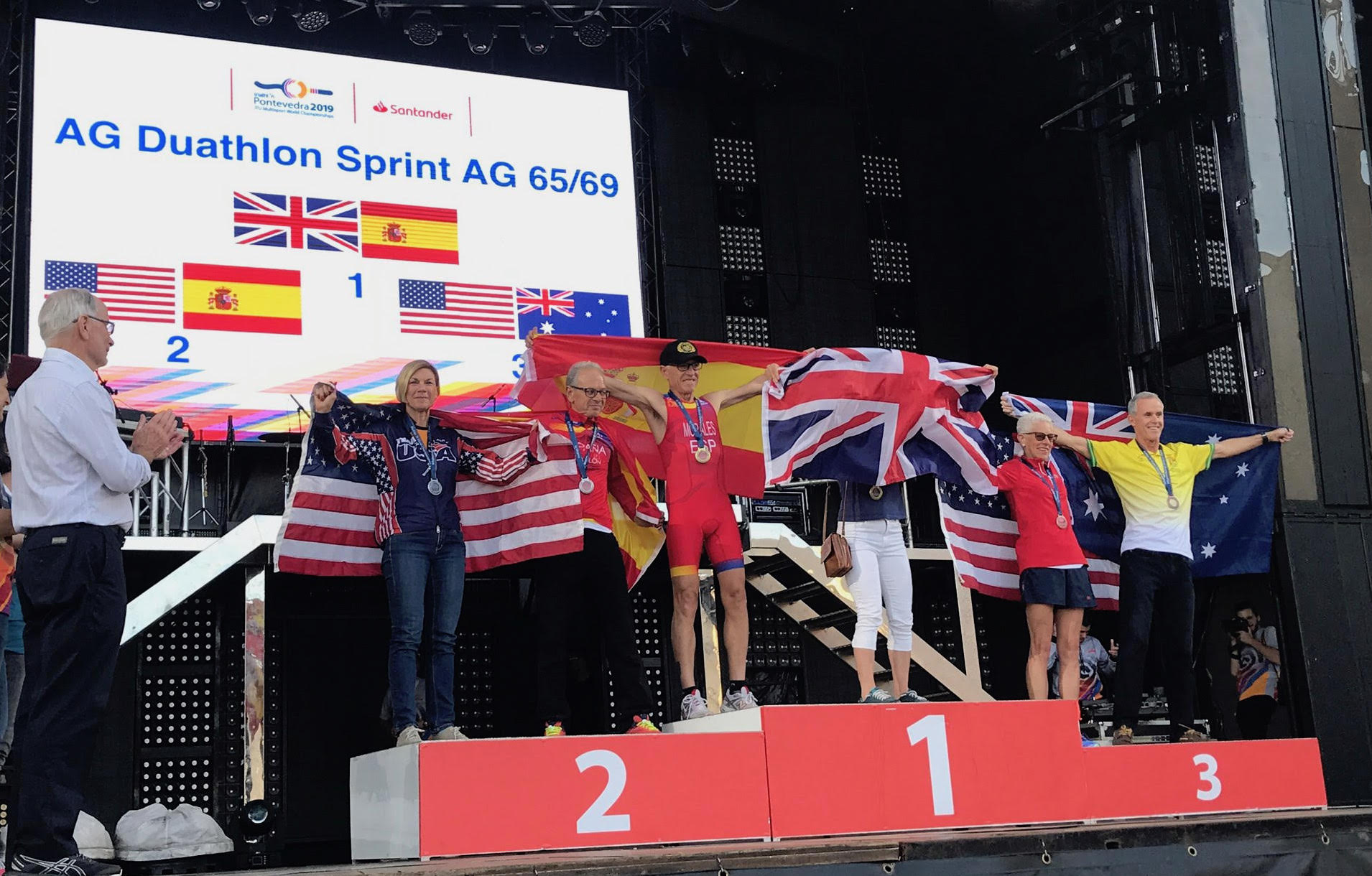 diane-travis-podium-world-duathlon-championships