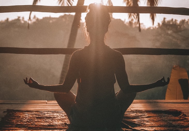 woman-meditating-sitting